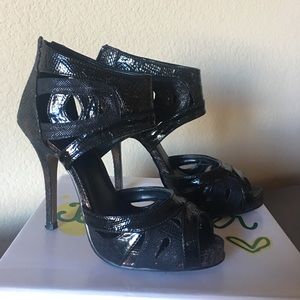Black Heels, Snake feel on leather. Size 6.5